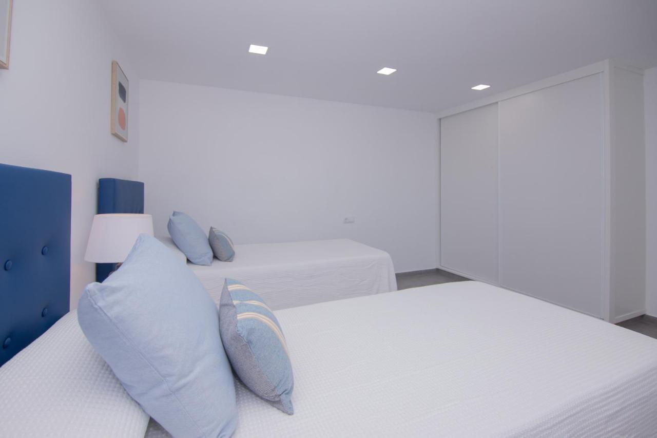 Apartment Holiday 5 Beachfront Corralejo By Holidays Home Екстериор снимка