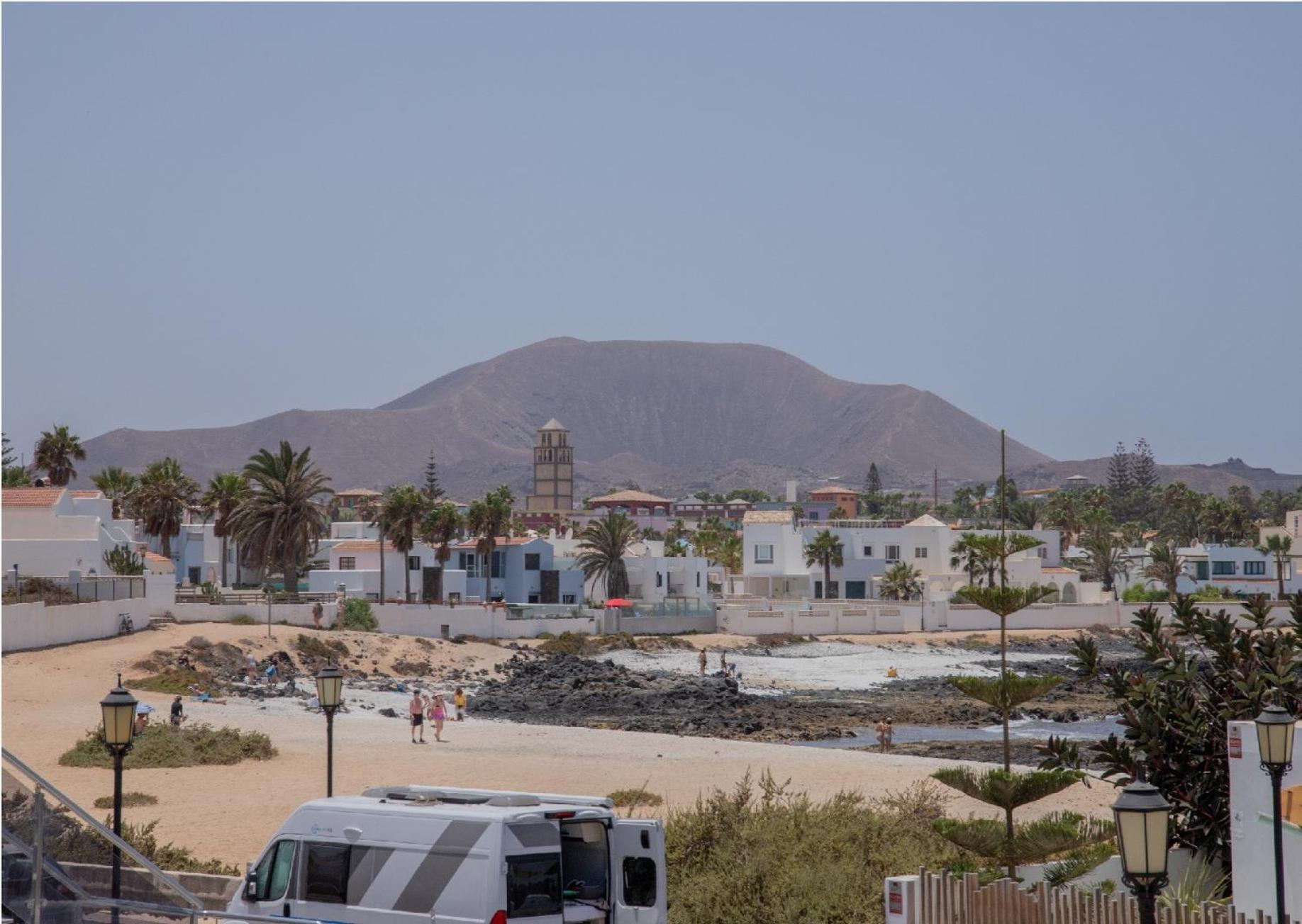 Apartment Holiday 5 Beachfront Corralejo By Holidays Home Екстериор снимка